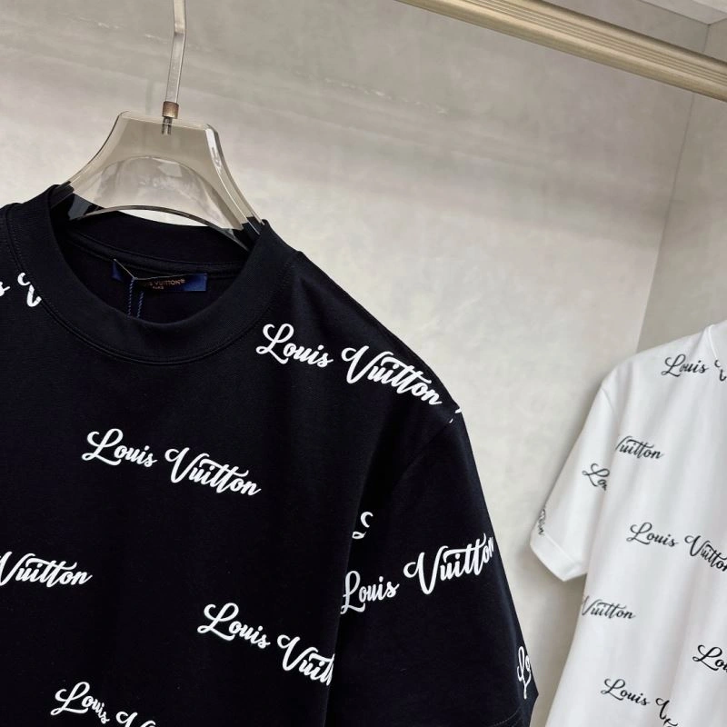 EyeCatching Louis Vuitton T-Shirts 133402