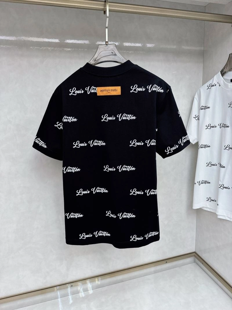 EyeCatching Louis Vuitton T-Shirts 133402