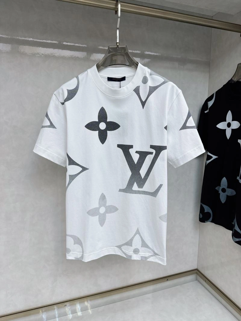 Louis Vuitton T-Shirts ComfortFit 133414