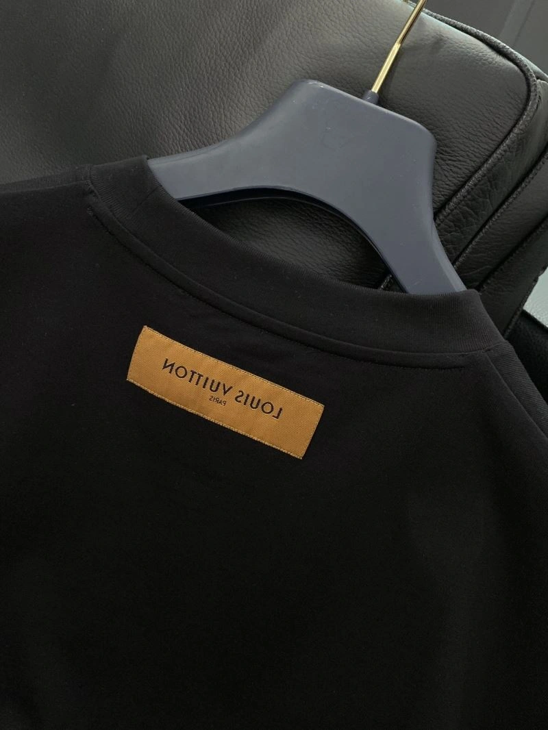 Louis Vuitton T-Shirts WaterResistant 133405