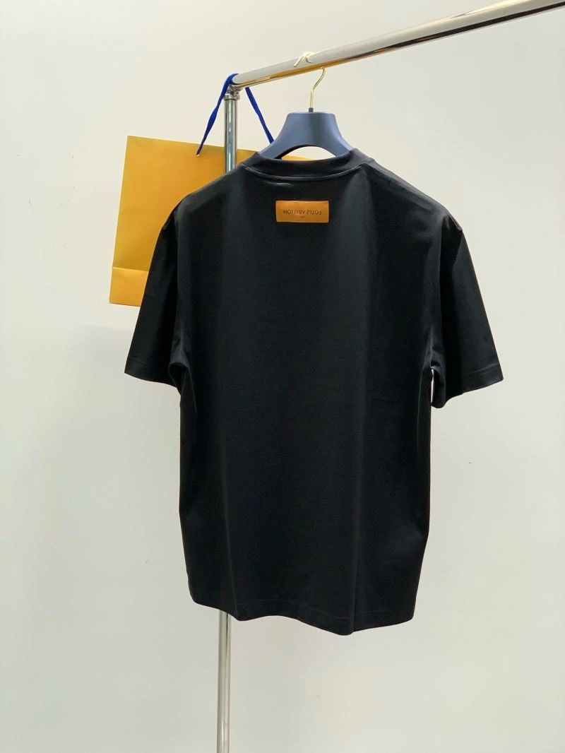 Upgraded Louis Vuitton T-Shirts 133406