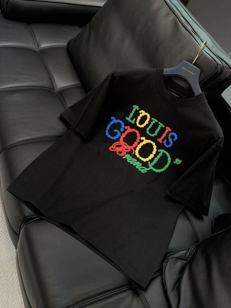 Upgraded Louis Vuitton T-Shirts 133406