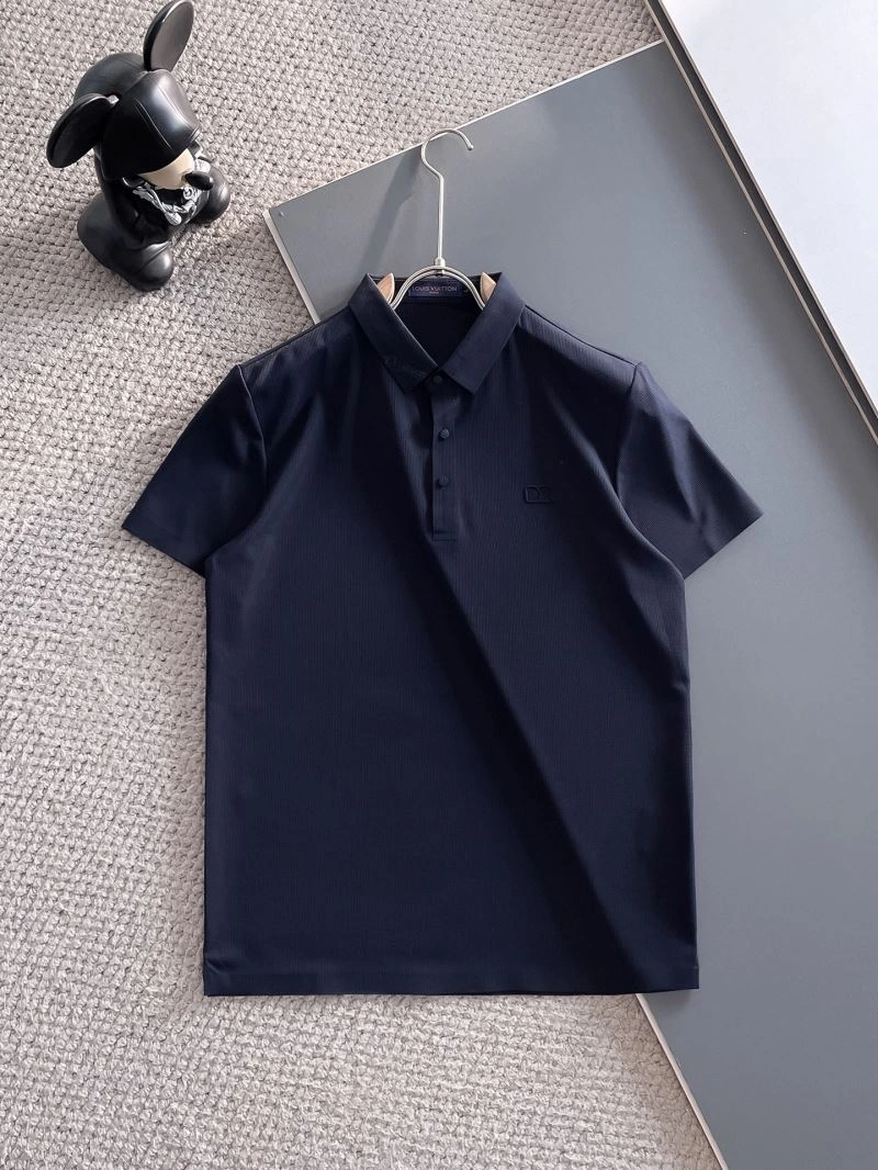 Tailored Louis Vuitton T-Shirts 133408