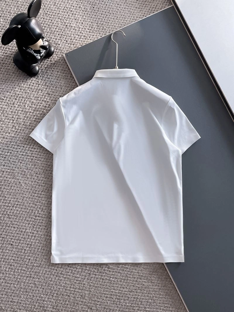 Affordable Louis Vuitton T-Shirts 133404