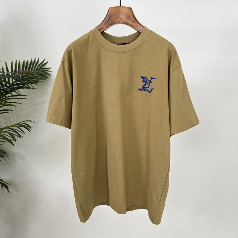 Louis Vuitton T-Shirts Sleek 133393
