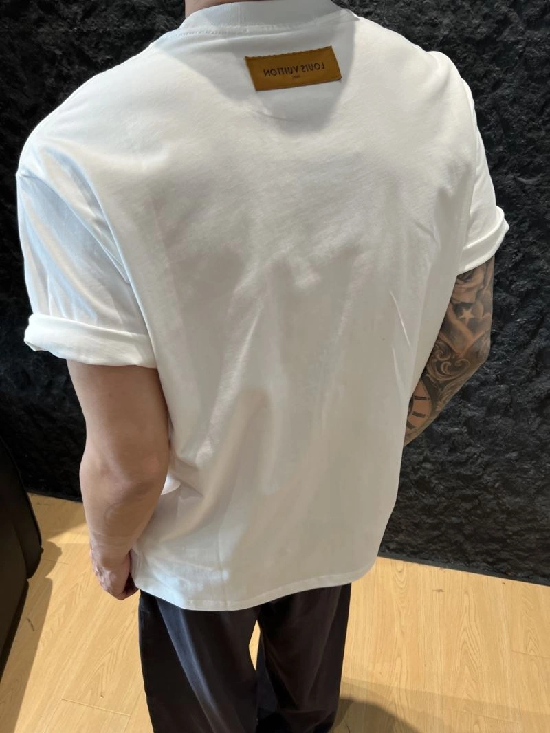Soft Louis Vuitton T-Shirts 133388