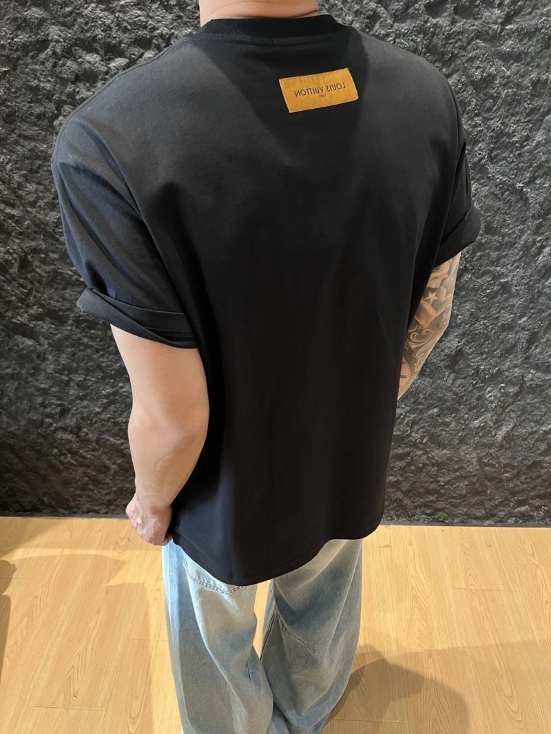 AllSeason Louis Vuitton T-Shirts 133384