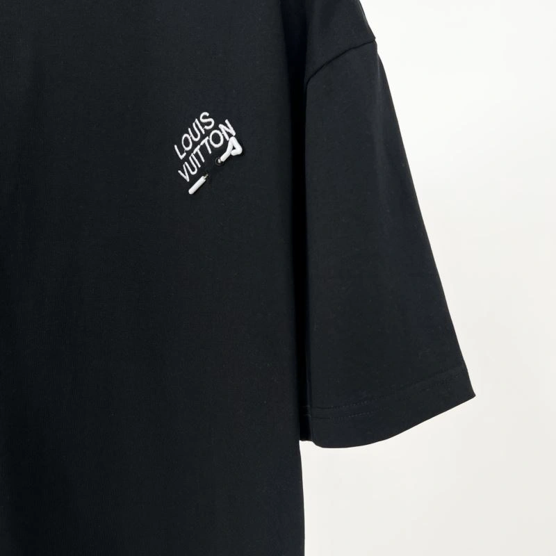 AllSeason Louis Vuitton T-Shirts 133384