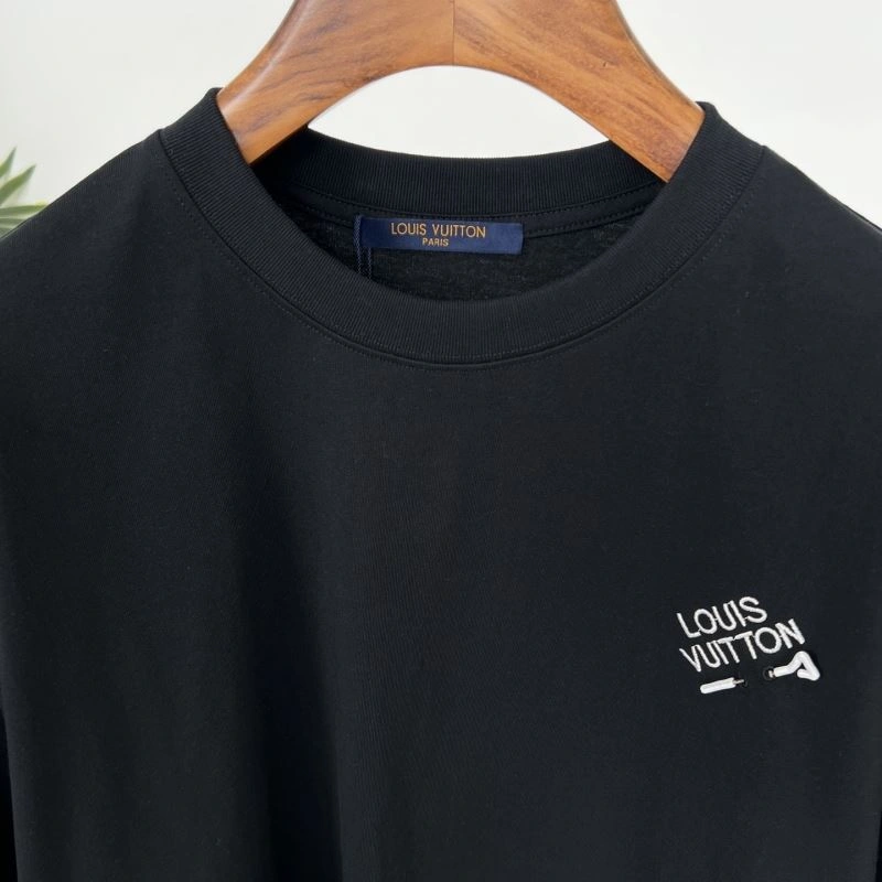 AllSeason Louis Vuitton T-Shirts 133384