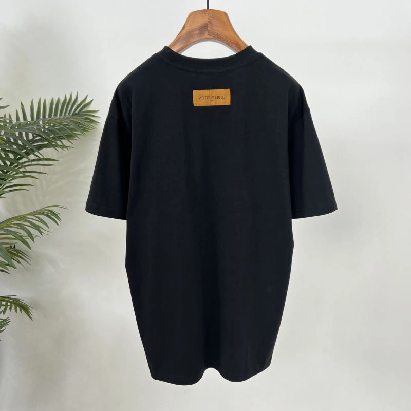 AllSeason Louis Vuitton T-Shirts 133384