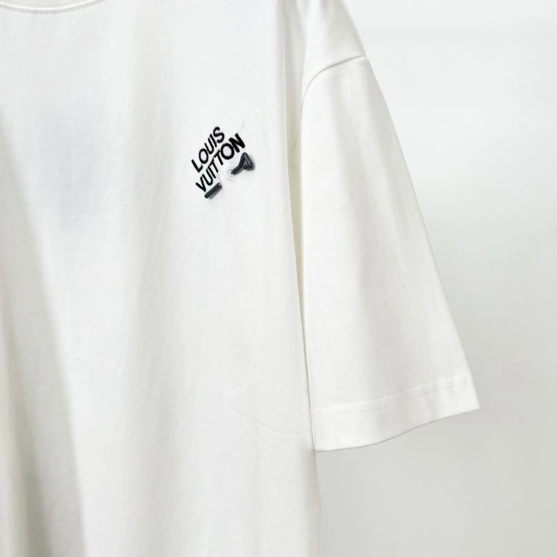 Louis Vuitton T-Shirts Popular 133383