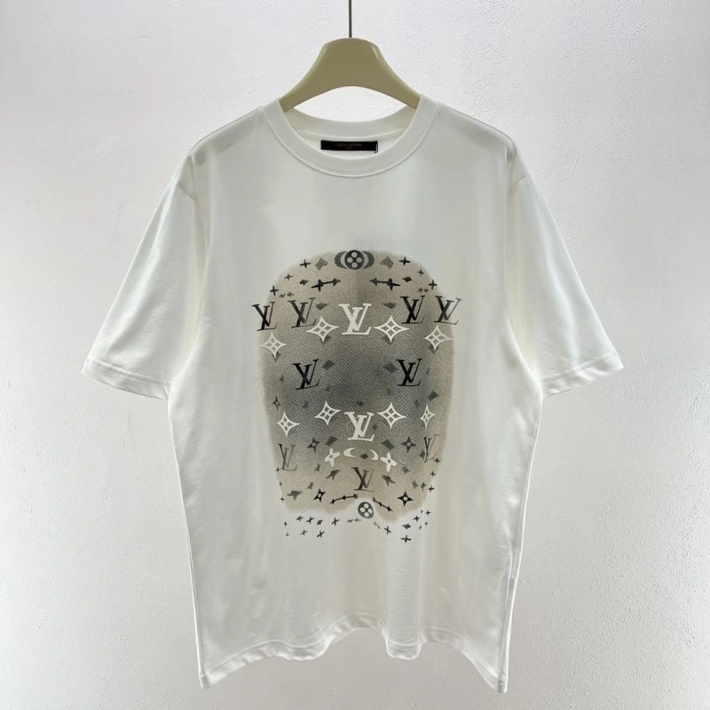 Upgraded Louis Vuitton T-Shirts 133361