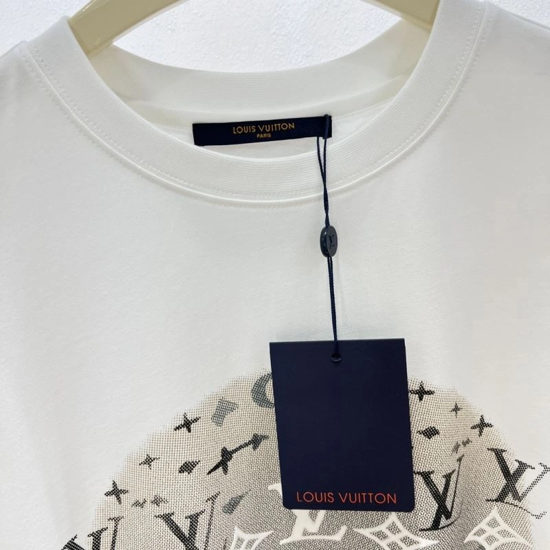 Upgraded Louis Vuitton T-Shirts 133361