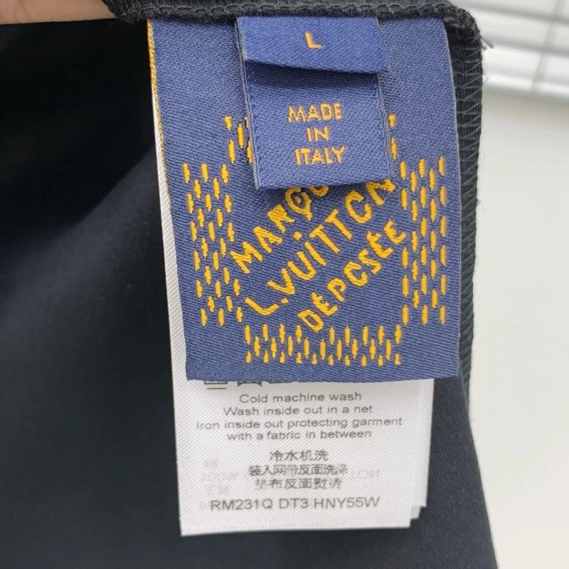 Affordable Louis Vuitton T-Shirts 133375