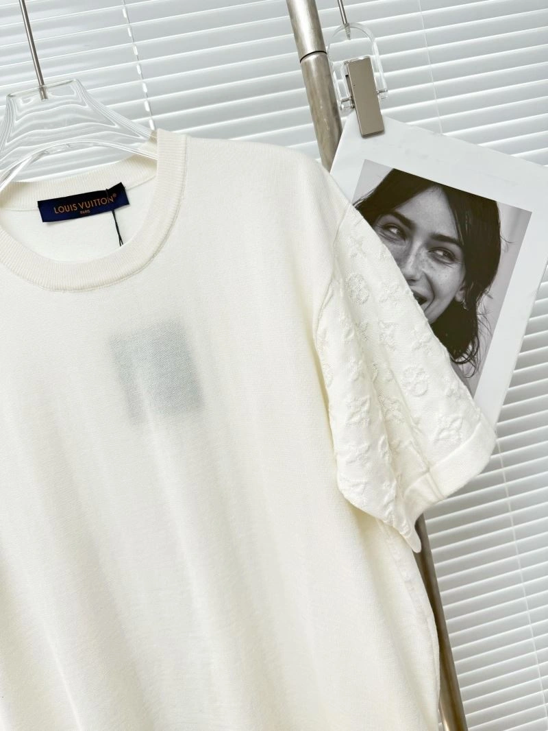 Louis Vuitton T-Shirts Comfortable 133365