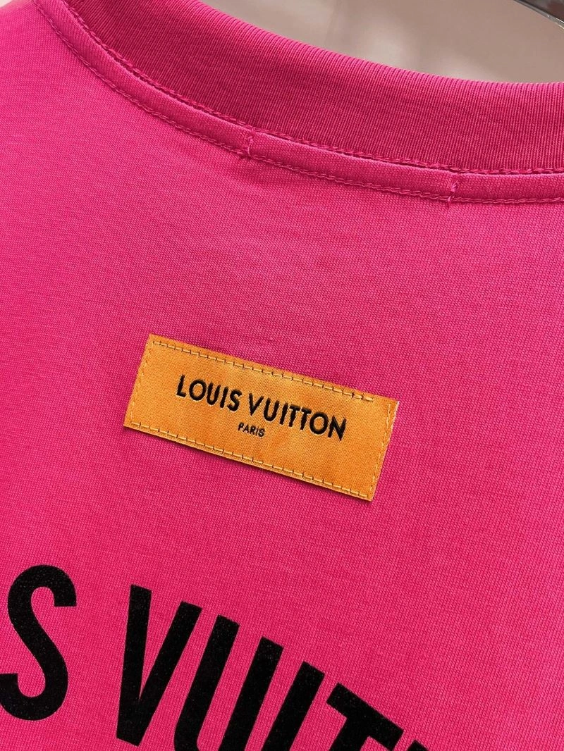 Louis Vuitton T-Shirts Neat 133364