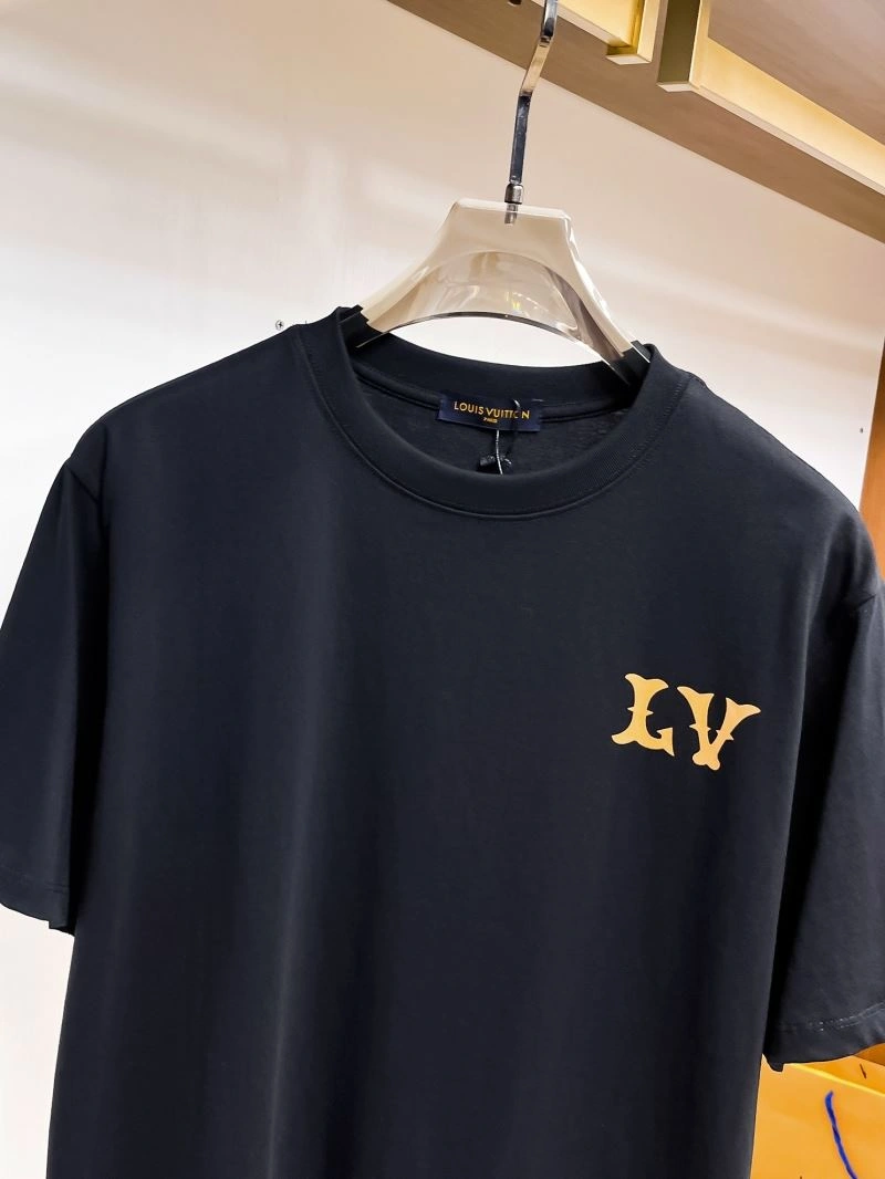 Popular Louis Vuitton T-Shirts 133373
