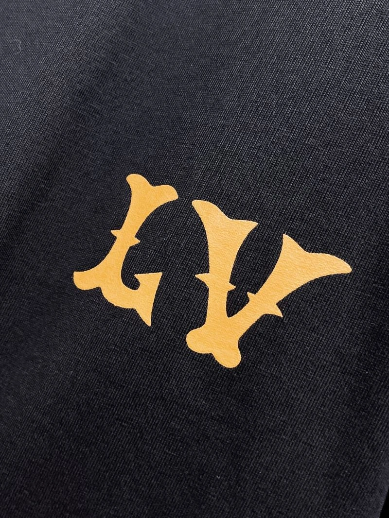Popular Louis Vuitton T-Shirts 133373