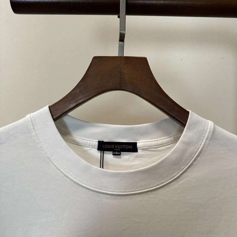 Unique Louis Vuitton T-Shirts 133363
