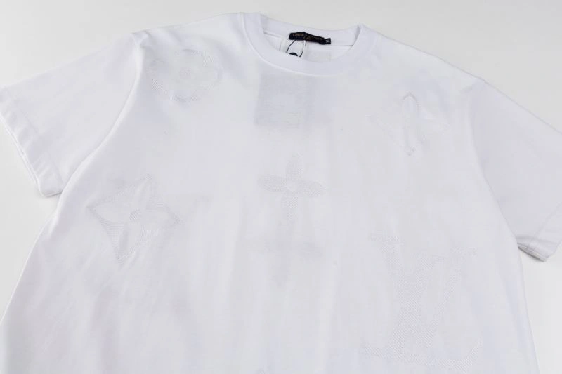Louis Vuitton T-Shirts Upgraded 133381