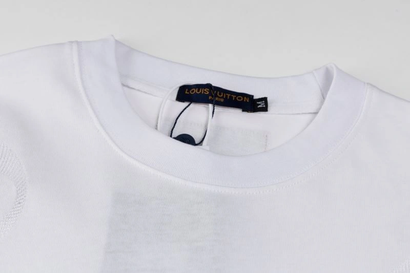 Louis Vuitton T-Shirts Upgraded 133381