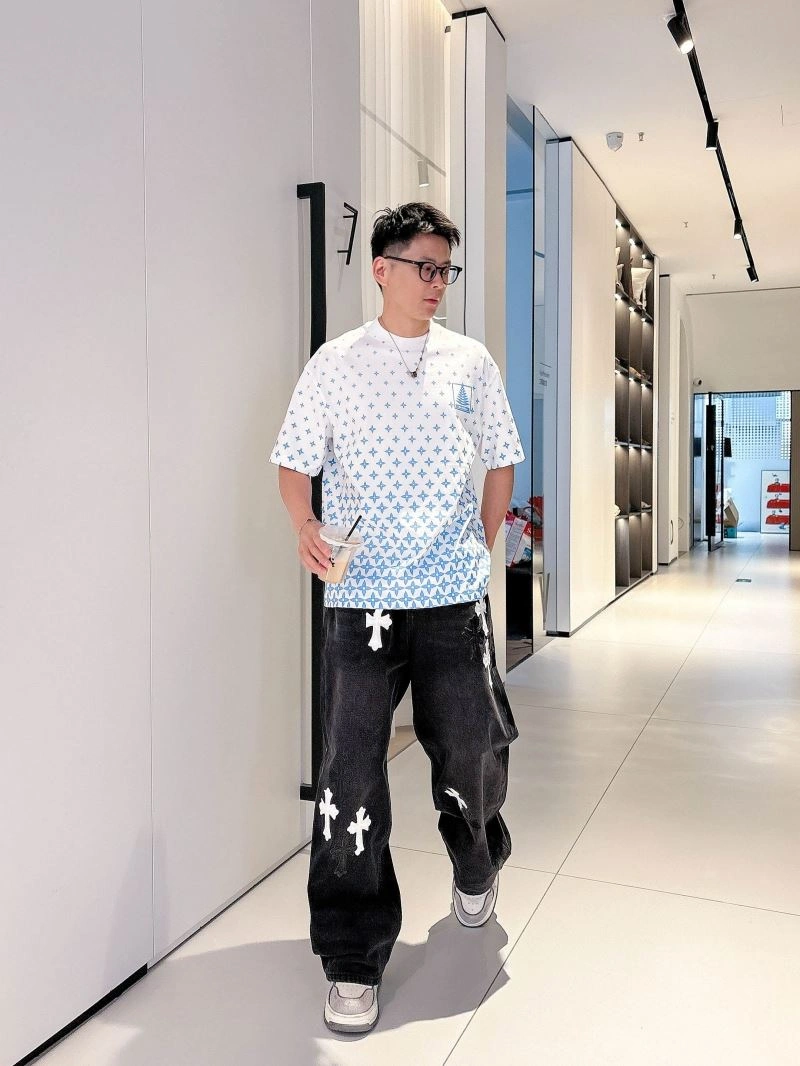 ComfortFit Louis Vuitton T-Shirts 133356