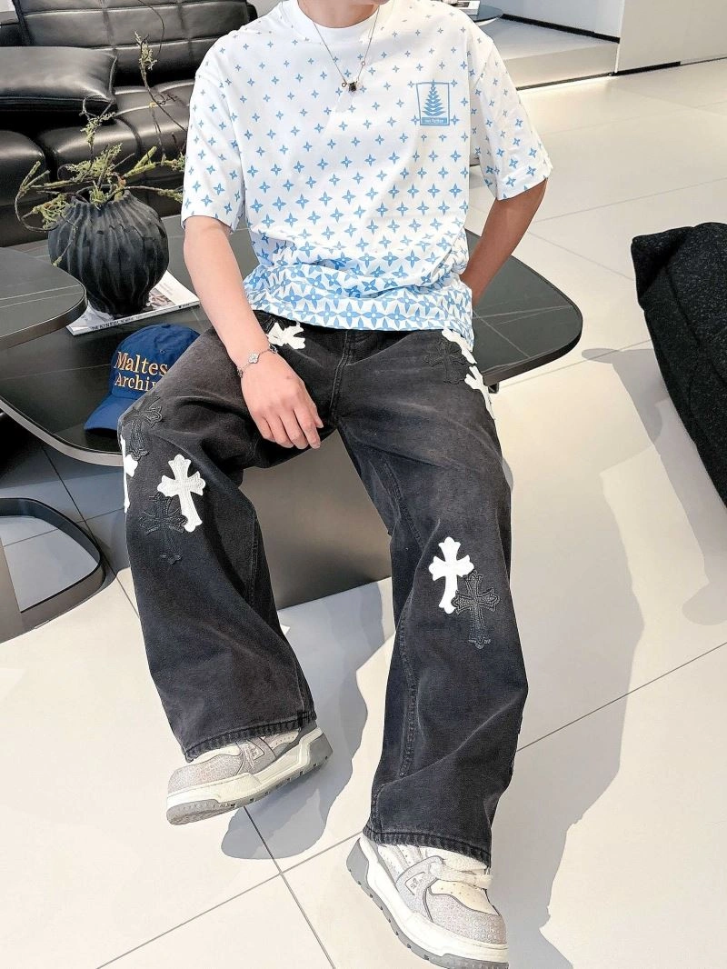 ComfortFit Louis Vuitton T-Shirts 133356