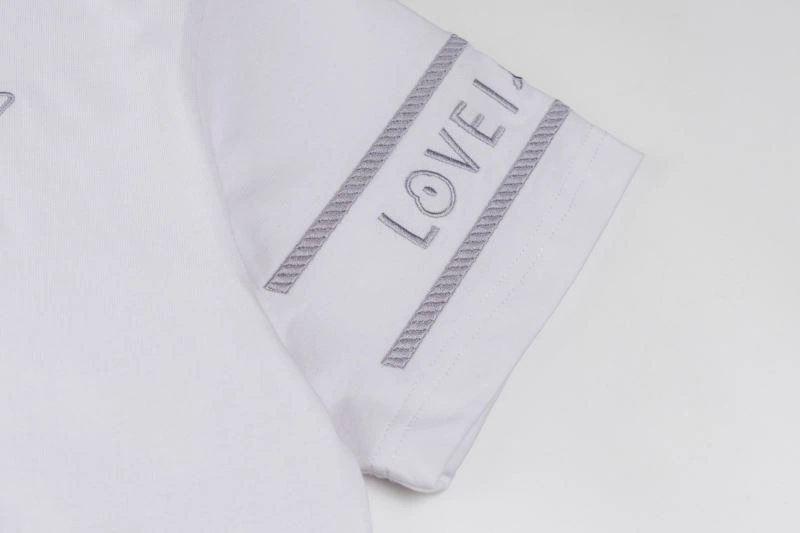 Elegant Louis Vuitton T-Shirts 133351