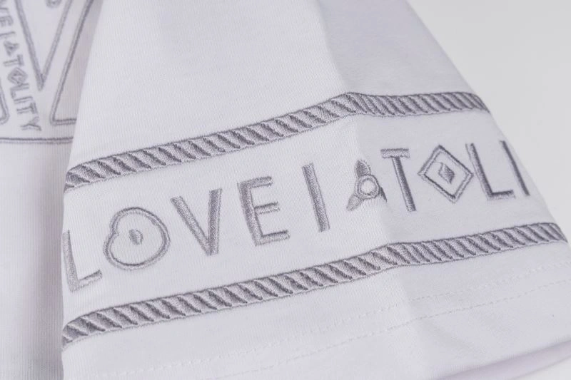 Elegant Louis Vuitton T-Shirts 133351