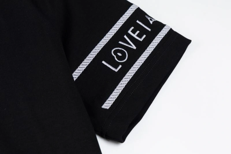 Fashionable Louis Vuitton T-Shirts 133378