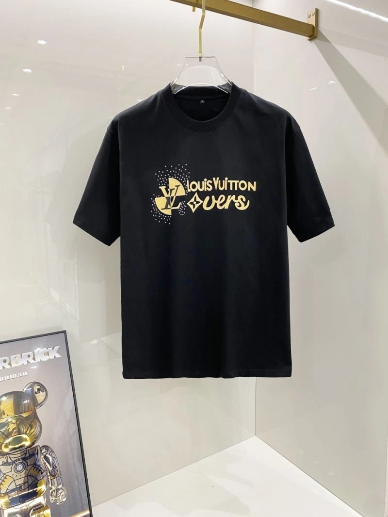 Affordable Louis Vuitton T-Shirts 133360