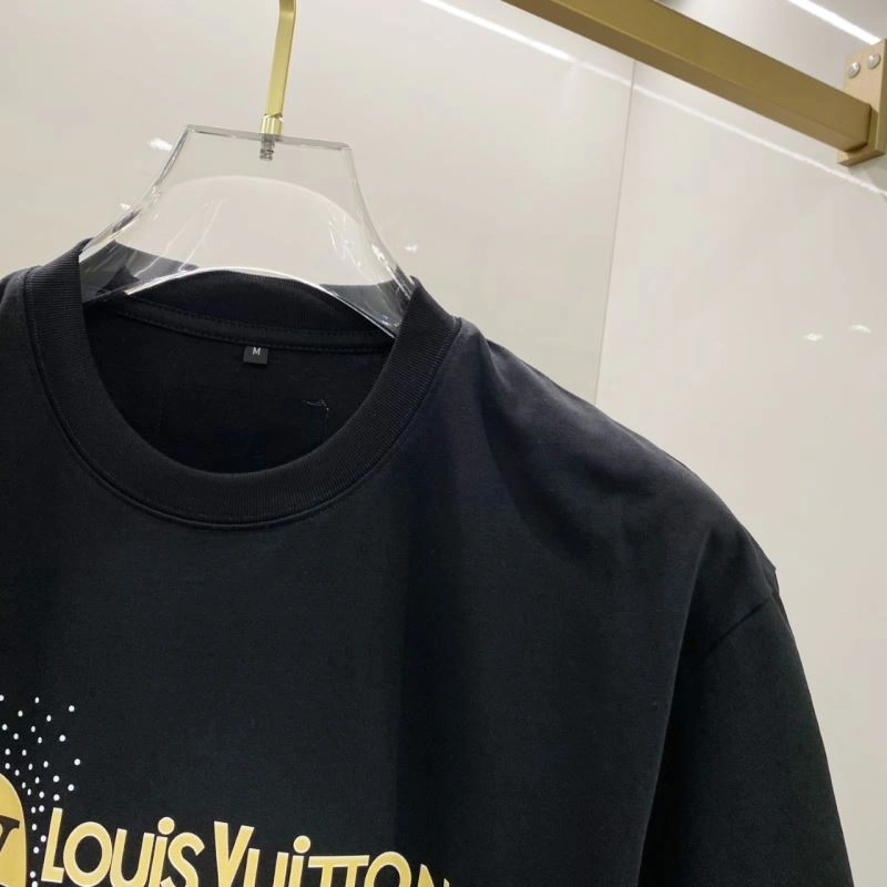 Affordable Louis Vuitton T-Shirts 133360