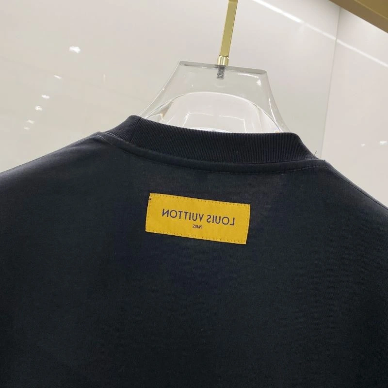 Affordable Louis Vuitton T-Shirts 133360