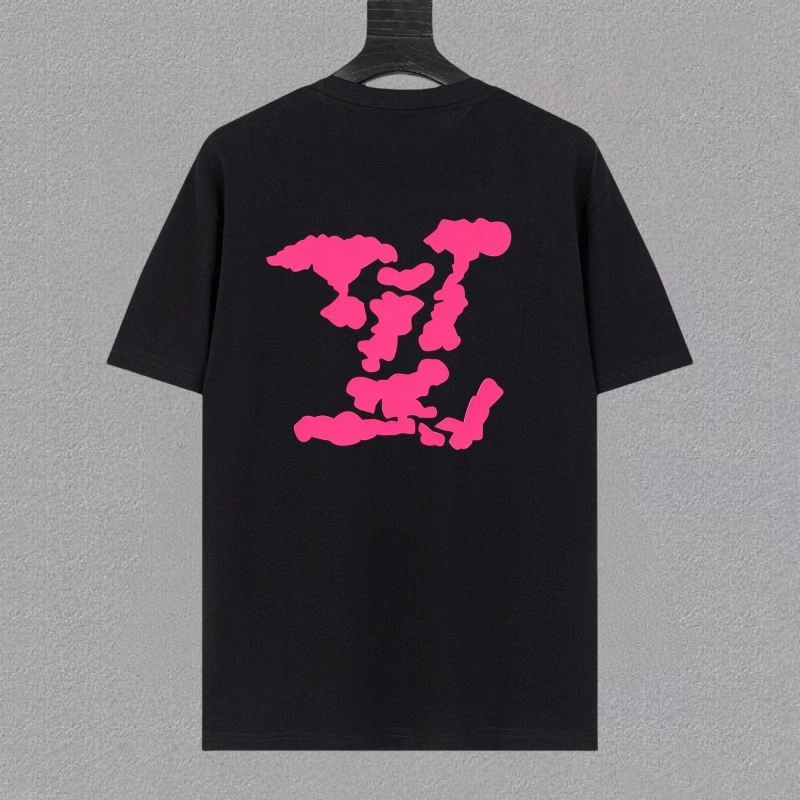Louis Vuitton T-Shirts Resilient 133359