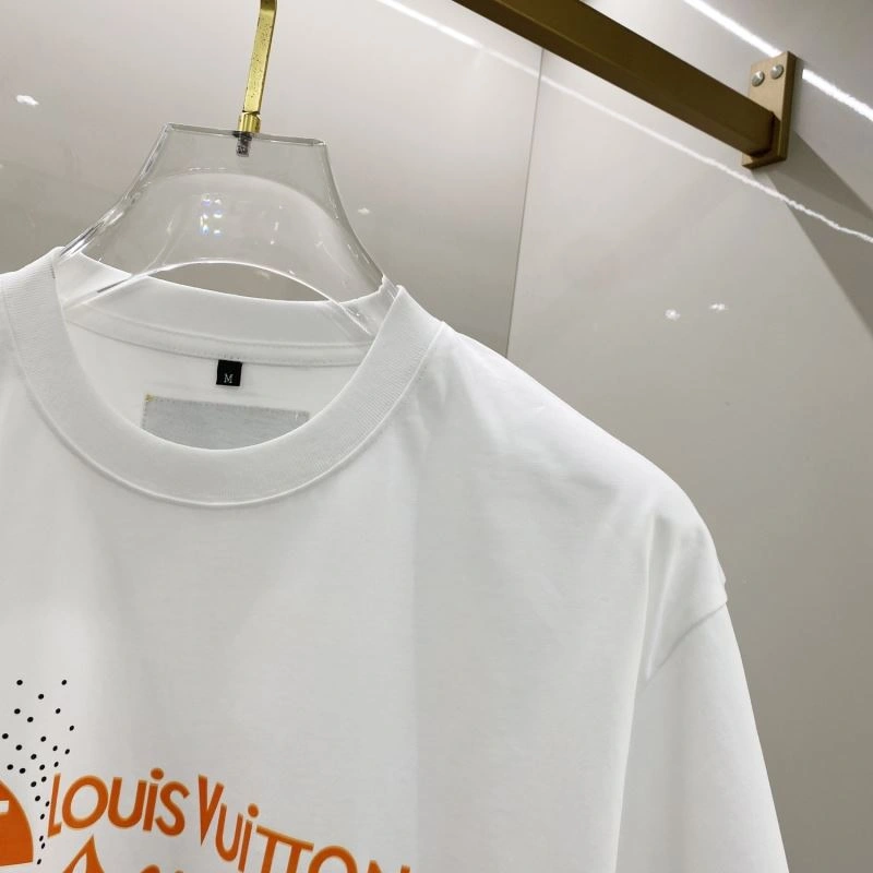 Louis Vuitton T-Shirts HighPerformance 133349