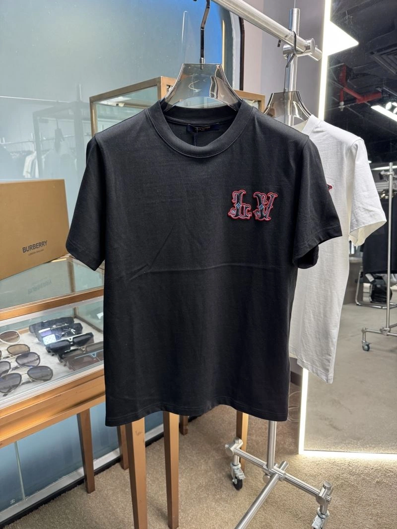 Louis Vuitton T-Shirts TravelReady 133348