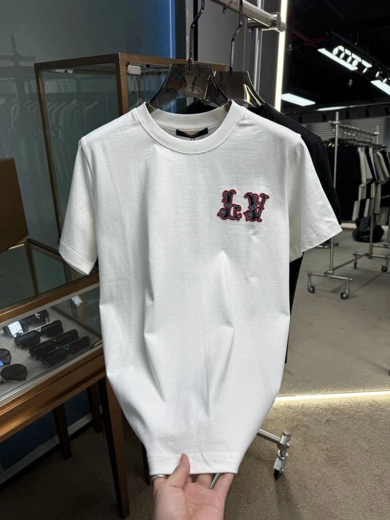 Louis Vuitton T-Shirts TravelReady 133348