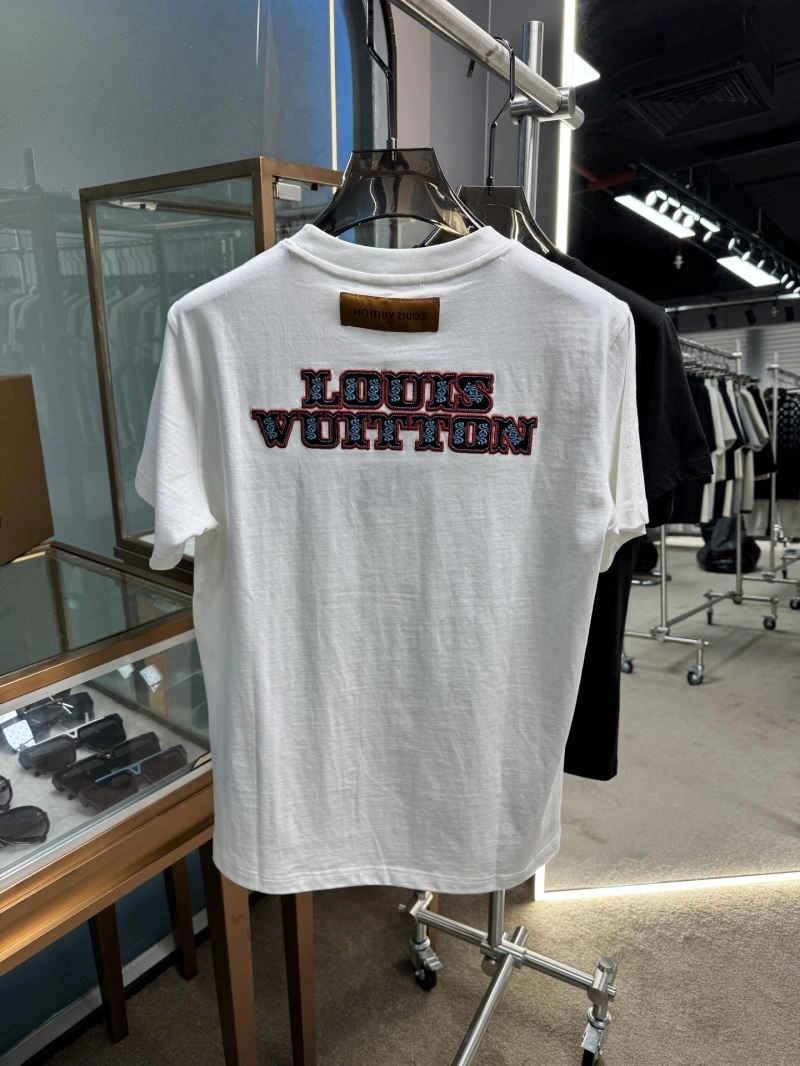 Louis Vuitton T-Shirts TravelReady 133348