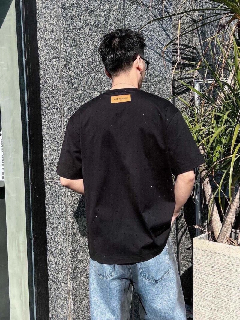 Louis Vuitton T-Shirts WrinkleFree 133344