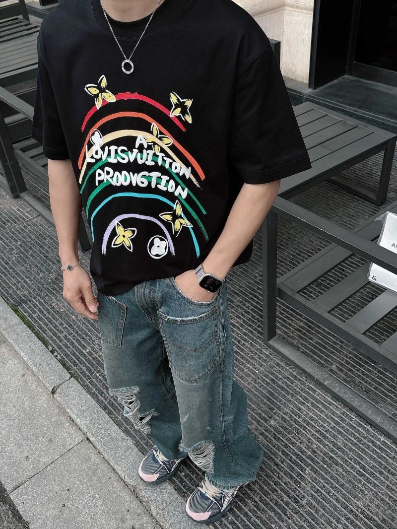 Louis Vuitton T-Shirts Neat 133343