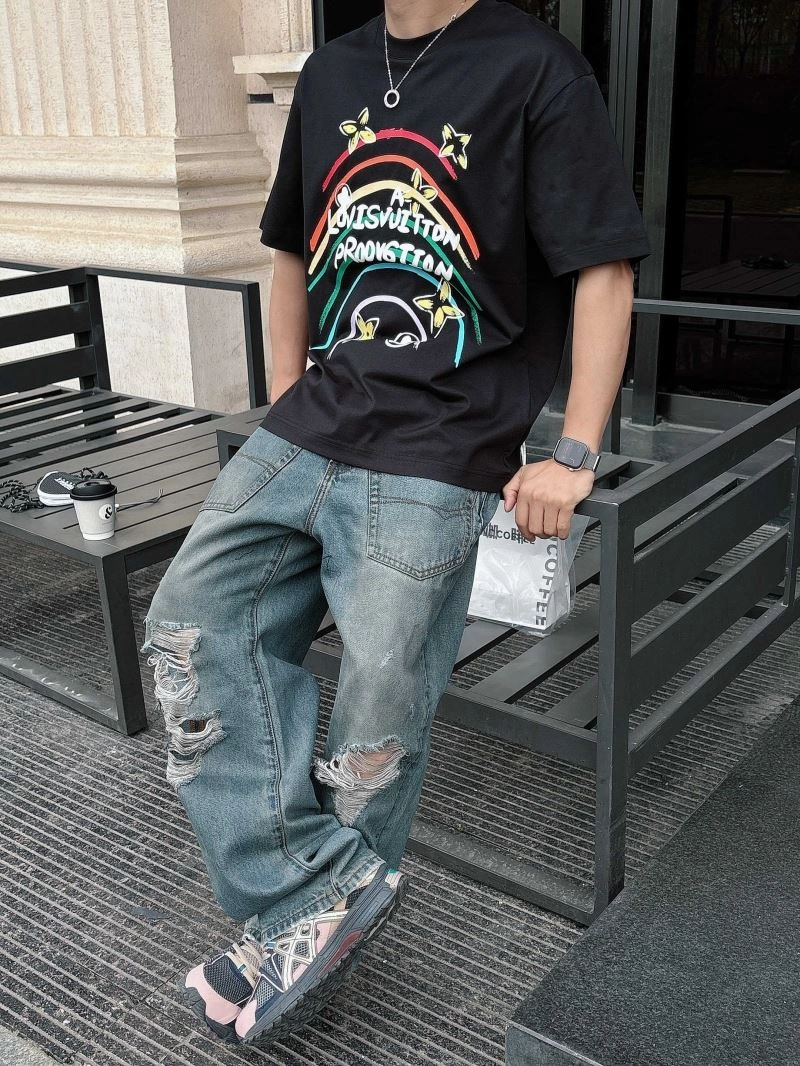 Louis Vuitton T-Shirts Neat 133343