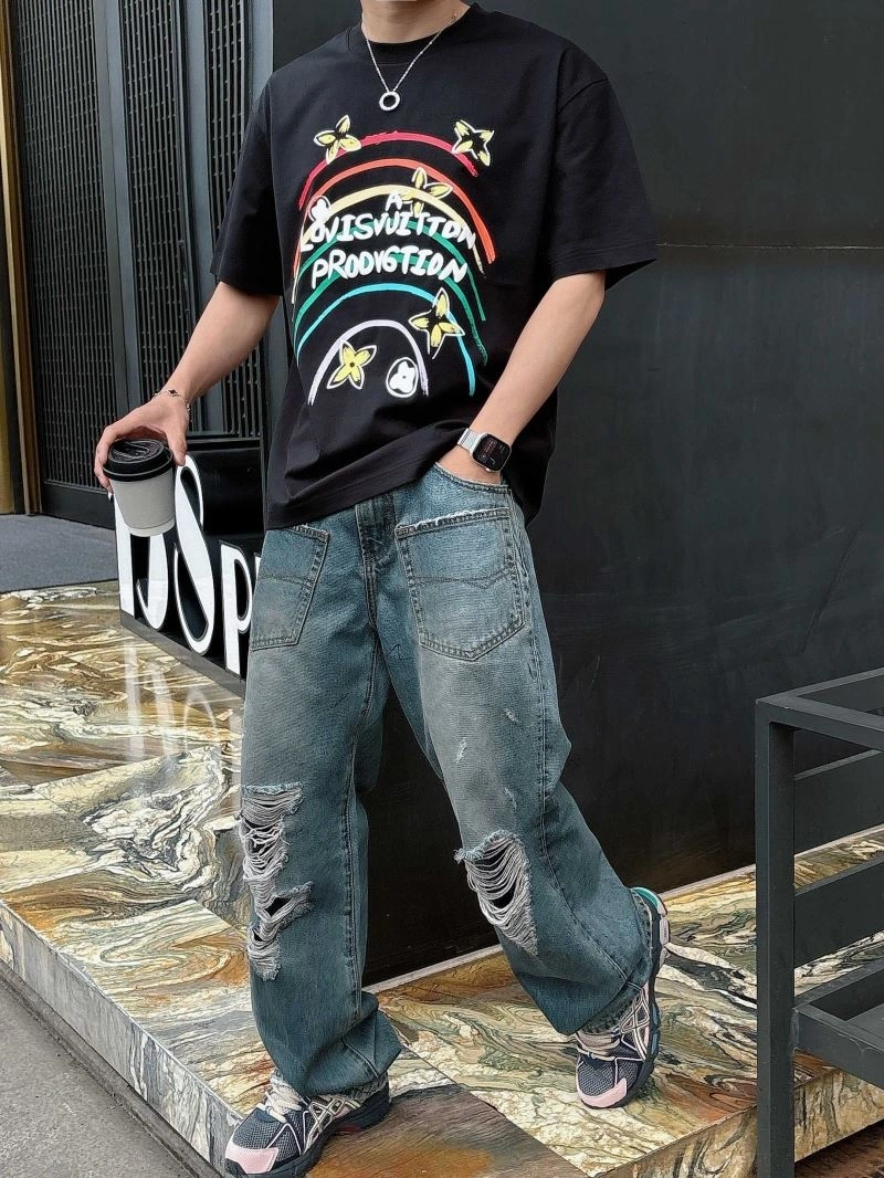 Louis Vuitton T-Shirts Neat 133343