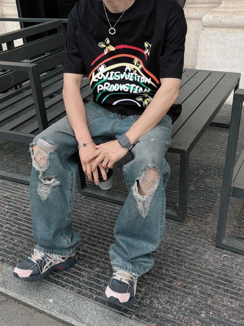 Louis Vuitton T-Shirts Neat 133343