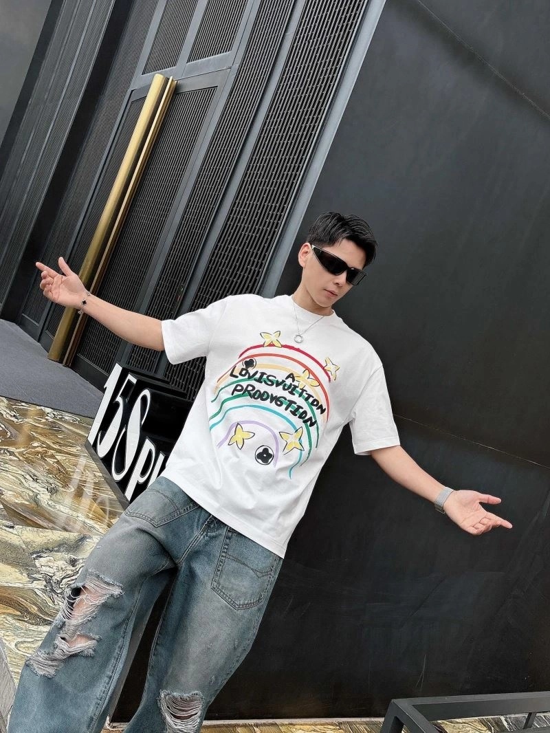 Colorful Louis Vuitton T-Shirts 133315