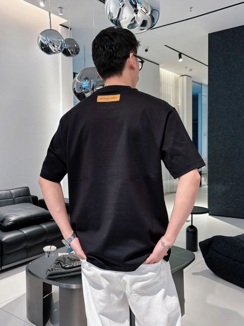 Comfortable Louis Vuitton T-Shirts 133342
