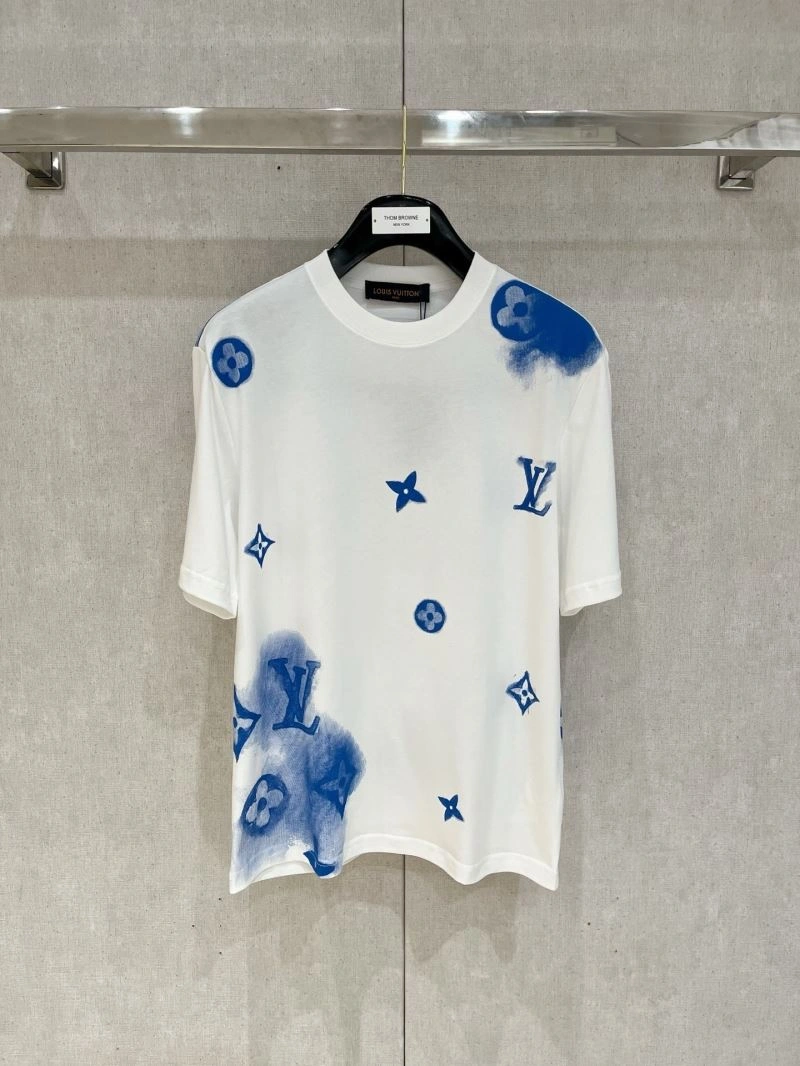 Louis Vuitton T-Shirts MultiPurpose 133327