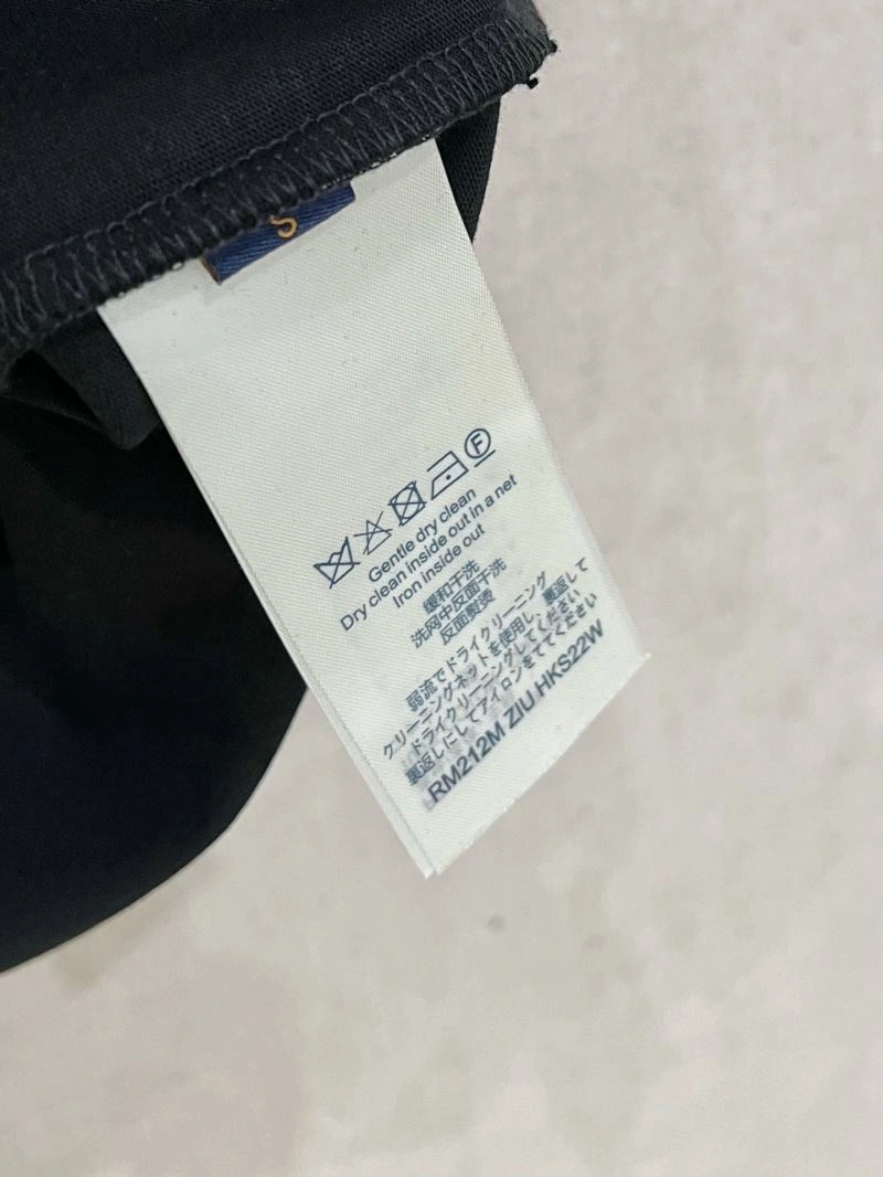 TopPick Louis Vuitton T-Shirts 133336