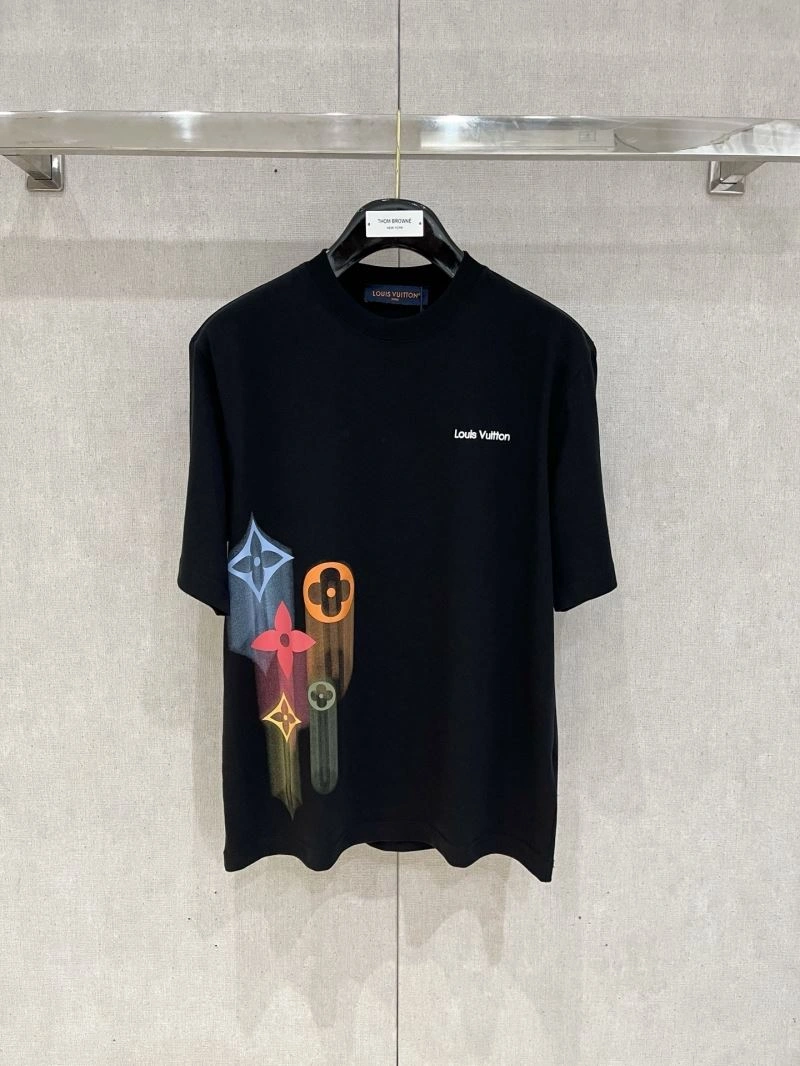 Breathable Louis Vuitton T-Shirts 133319