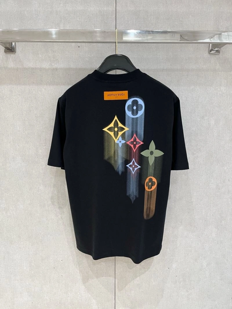Breathable Louis Vuitton T-Shirts 133319
