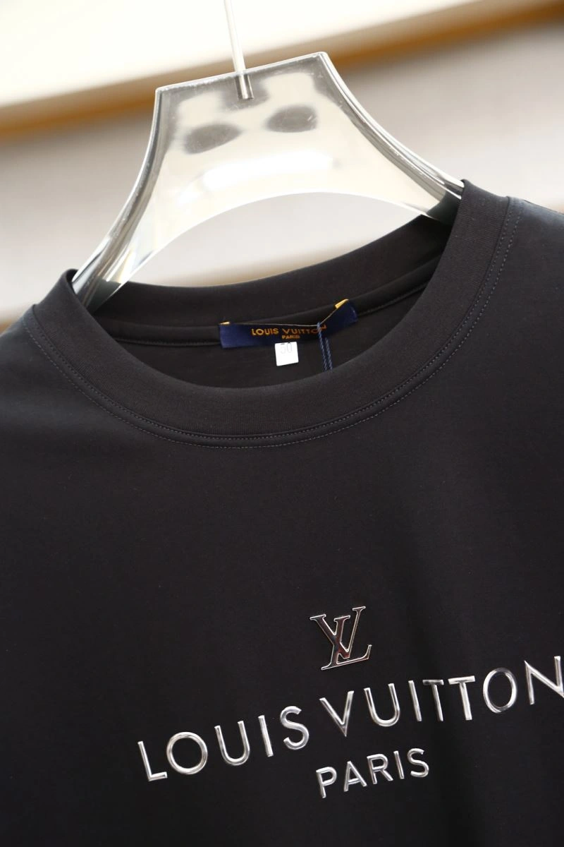 Louis Vuitton T-Shirts Durable 133321